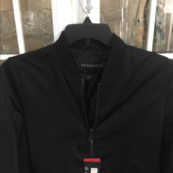Bernardo women’s bomber jacket - Picture 3 of 6